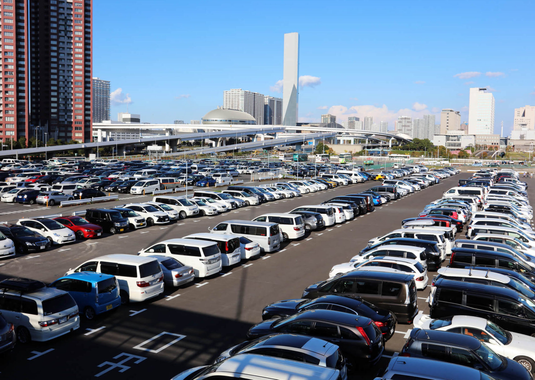社用車の駐車場移転の際の法的手続きなど注意するポイントと必要書類