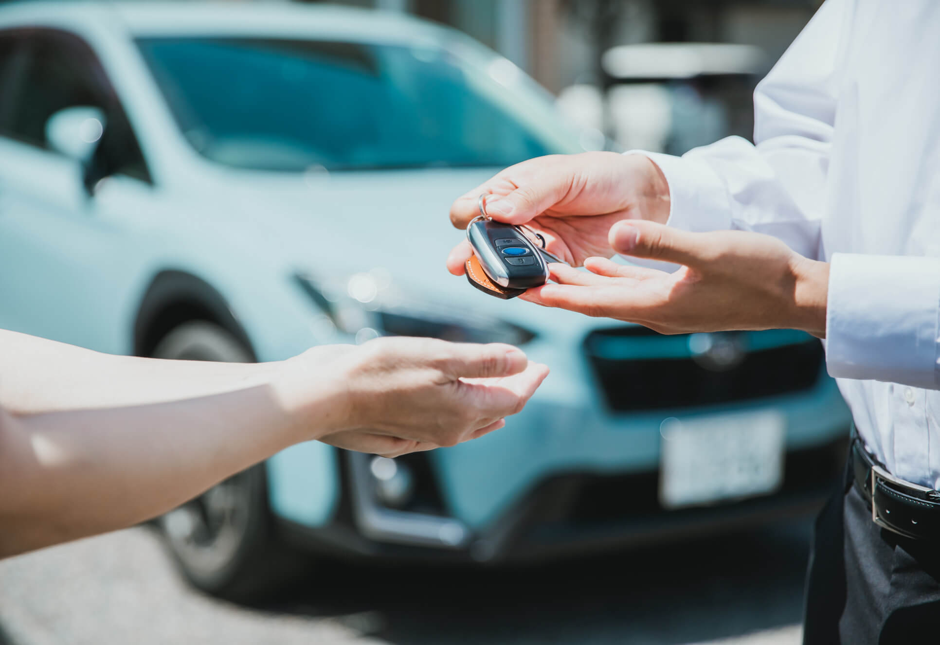 社用車購入時の納車手続き・必要書類について解説